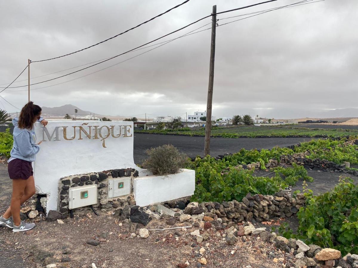 Casa Antonia Reyes, A La Sombra De Famara Apartment Munique Luaran gambar
