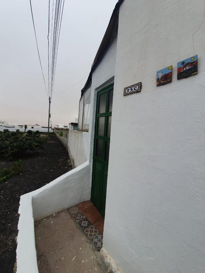 Casa Antonia Reyes, A La Sombra De Famara Apartment Munique Luaran gambar