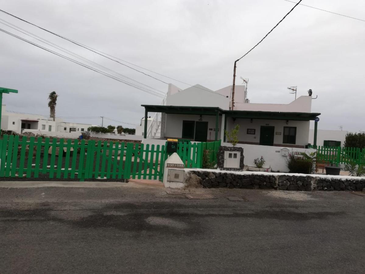 Casa Antonia Reyes, A La Sombra De Famara Apartment Munique Luaran gambar
