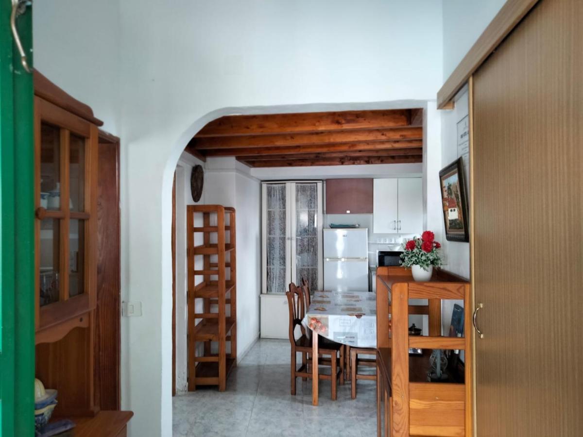 Casa Antonia Reyes, A La Sombra De Famara Apartment Munique Luaran gambar